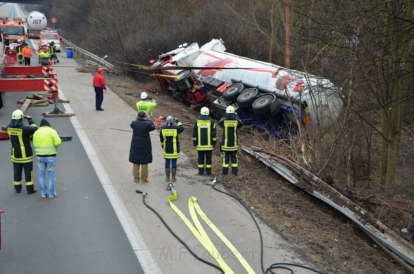 VU A4 Rich Olpe kurz hinter AK Koeln West P493.JPG